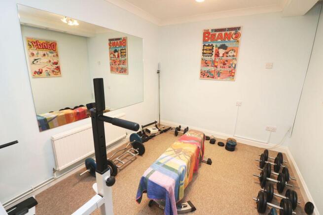 Photo 9