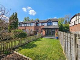 17, Birch Tree Close, Altrincham WA14 3PP