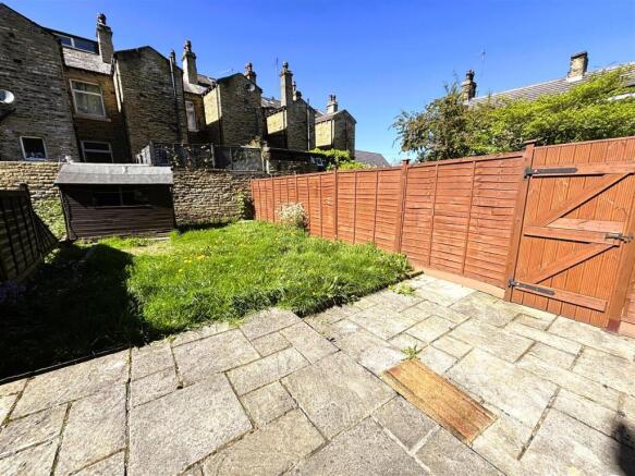 2 bed Terraced for sale Image 7