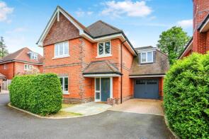 5, Brambling Close, Banstead SM7 1DP