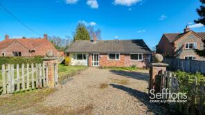 White Gates, Bradfield Common, North Walsham NR28 0QR