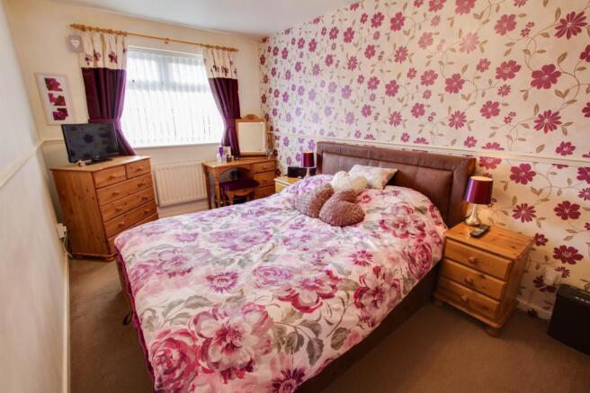 Bedroom 1 (Double)