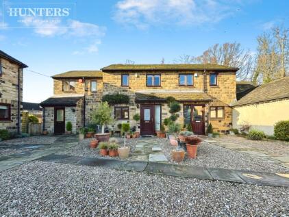 Alexander Gardens, Cawthorne, Barnsley, S75 4EW