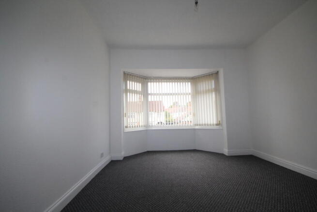 3 bed Terraced to rent Image 8