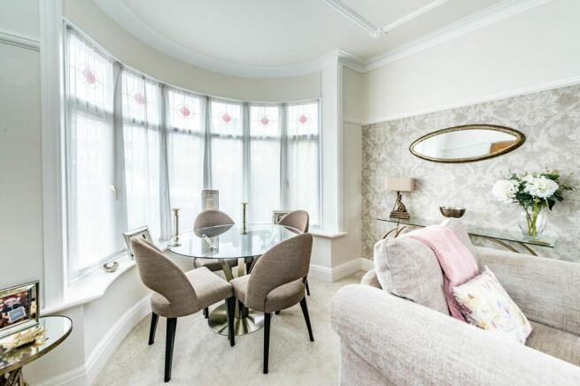 KITCHEN AND LOUNGE