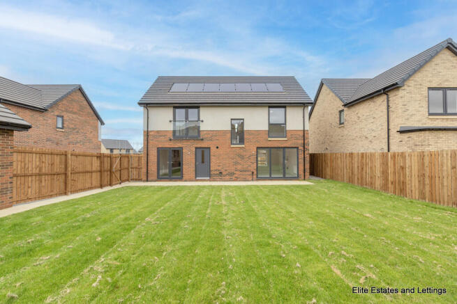 05-External Garde...