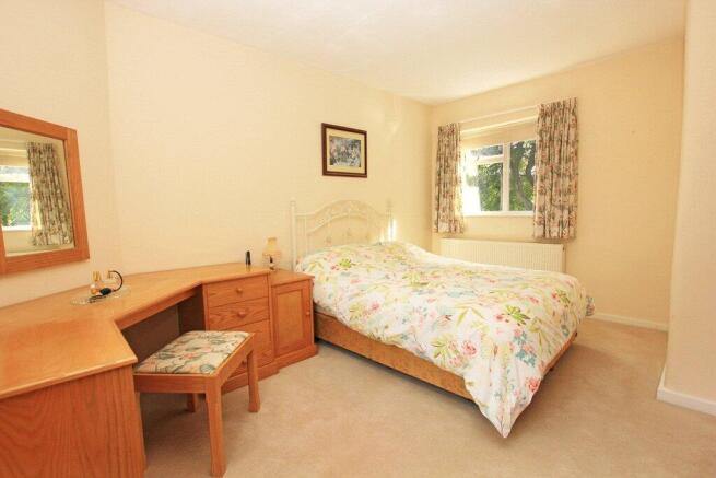 2 bed Terraced for sale Image 8