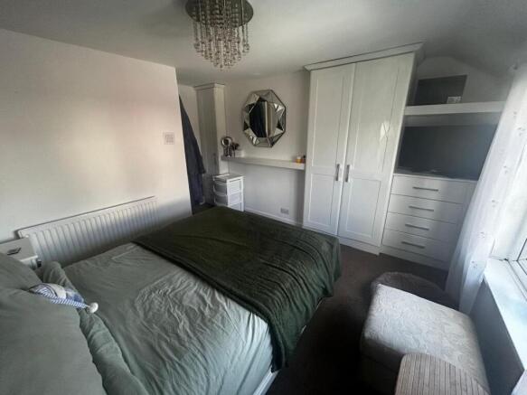 Bed 1b