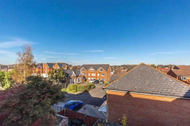 5 Ashdown Court-34.jpg