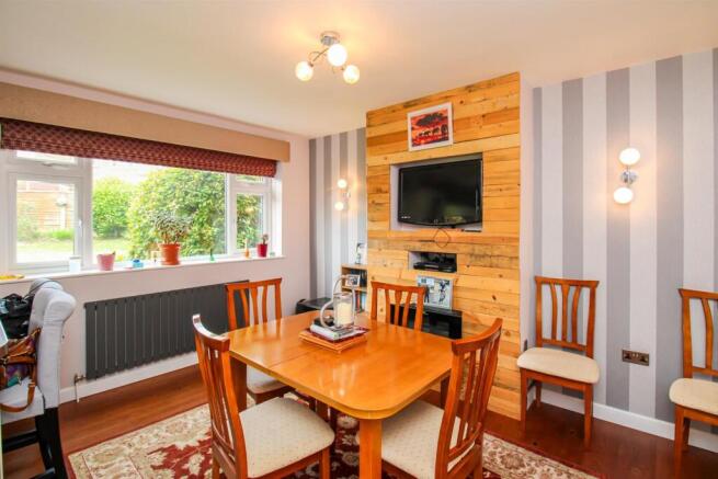 3 bed Detached for sale Image 6