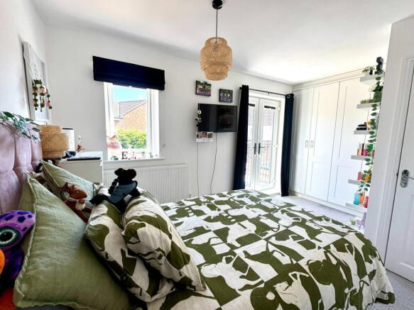2 bed Semi-Detached for sale Image 10