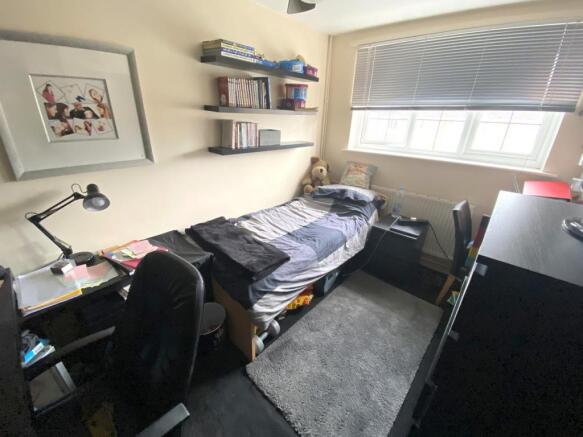 Photo 11