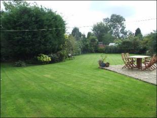 Large rear garden