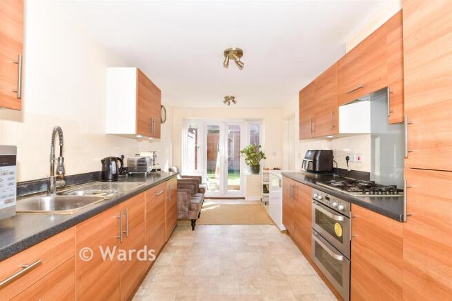 Kitchen/ Breakfast Area