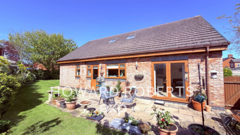 Liverpool Old Road, Much Hoole, Preston, PR4 4QA