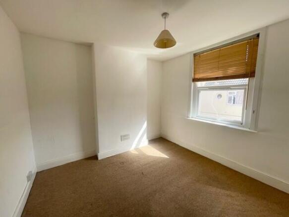 2nd bedroom