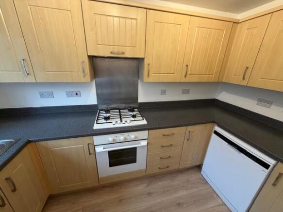kitchen 1.jpg
