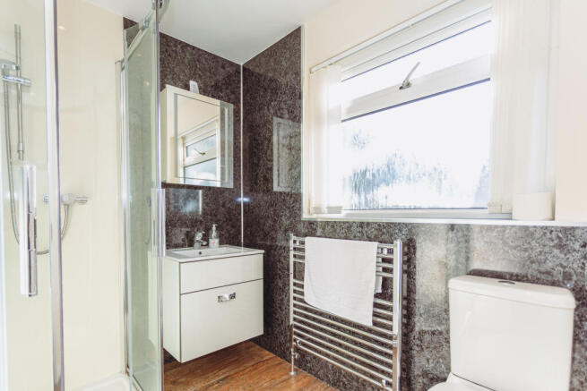 Family Shower Room