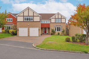 8, The Grange, Holme Hall, Chesterfield S42 7PS