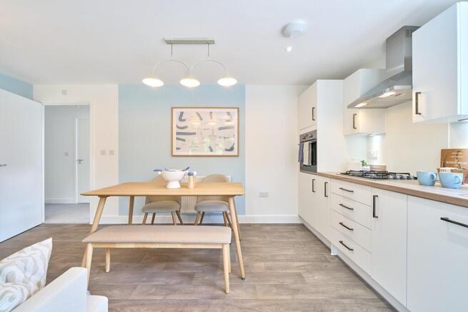 A sociable kitchen and dining area for entertaining