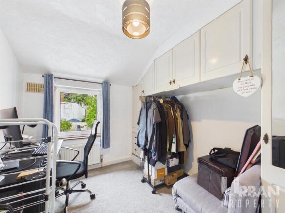 2 bed House for sale Image 8