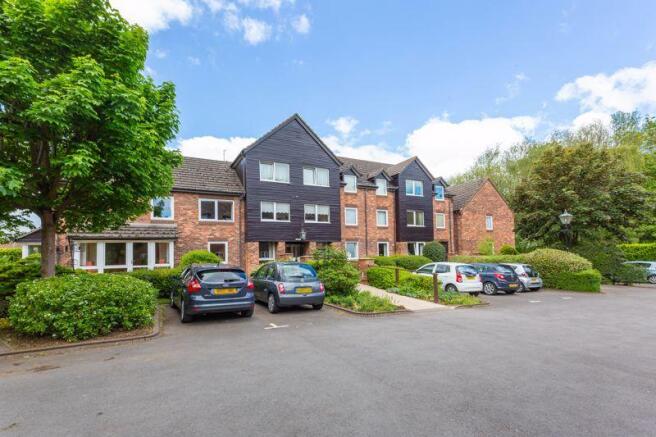 Cygnet Court