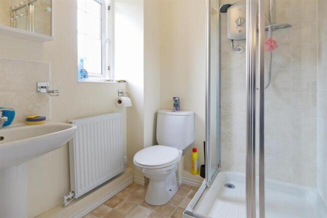 Shower En - Suite.jpg