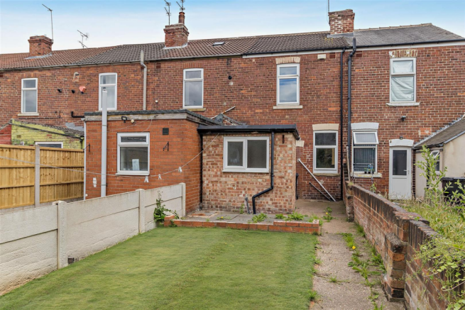 2 bed House for sale Image 12