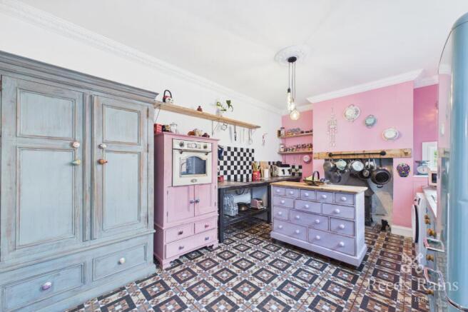 4 bed Terraced for sale Image 5
