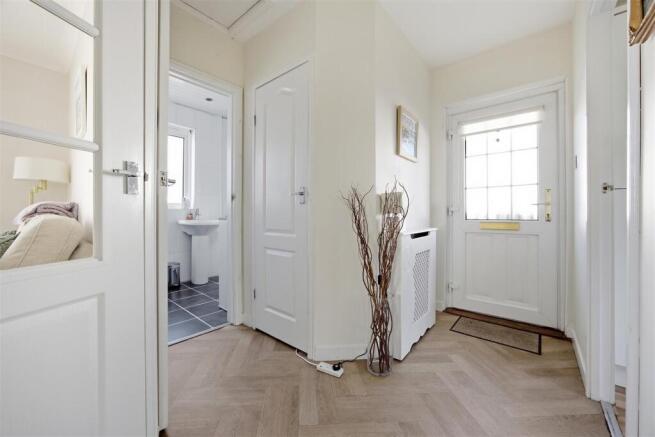 06-3_MILLERSNEUK_AVE_LENZIE_006.jpg
