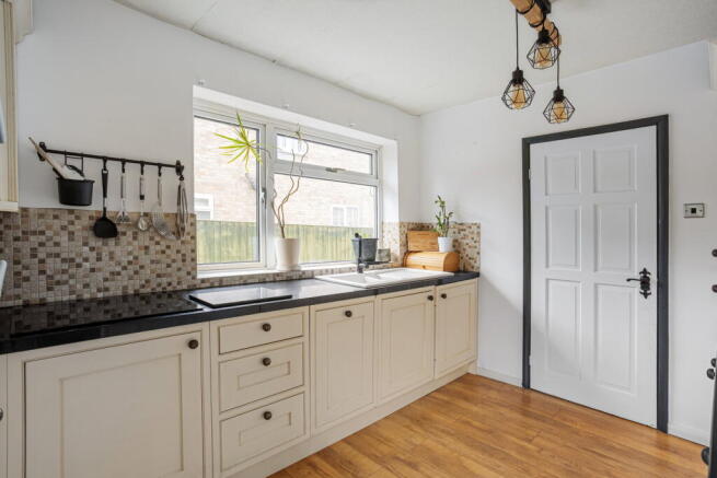 3 bed Semi-Detached Bungalow for sale Image 6