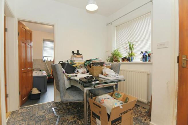 3 bed Semi-Detached for sale Image 5