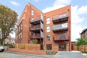 Flat 3, Eldon Court, Eldon Park, South Norwood, London SE25 4JG
