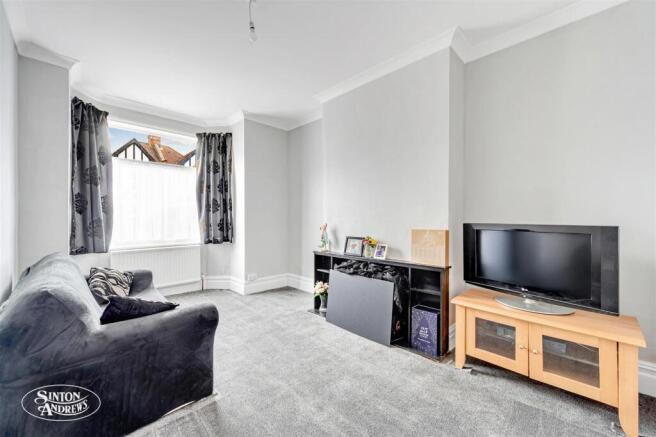 25 Northcroft Road-3m.jpg
