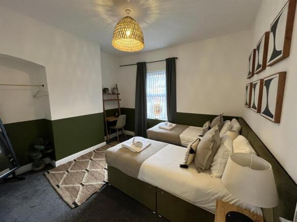 Caludon Road, Stoke - Bedroom 2.
