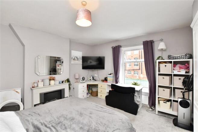 2 bed Terraced for sale Image 10