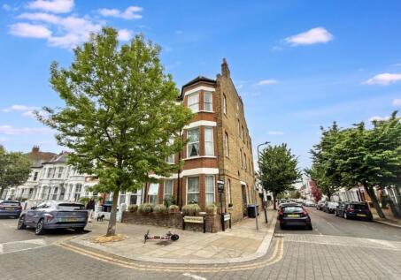 63A Tennyson Road, Queen's Park, London, NW6 7RU