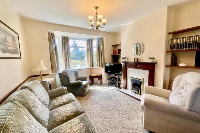 3 bed Semi-Detached for sale Image 4