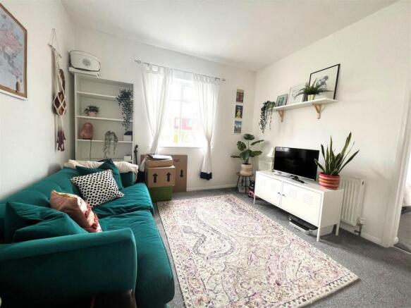 Living Room.jpg