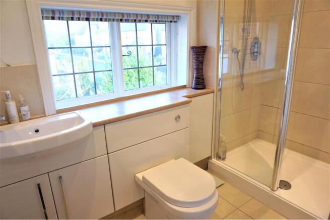 Master En-suite