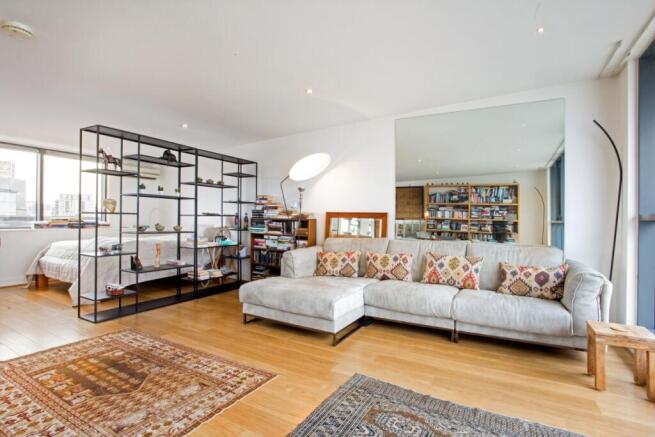 45 Wood Wharf 277...