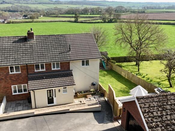 Layton, Westleigh