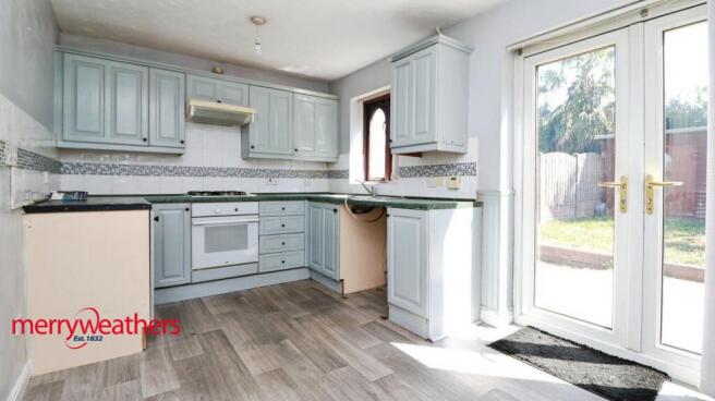 3 bed Semi-Detached for sale Image 4