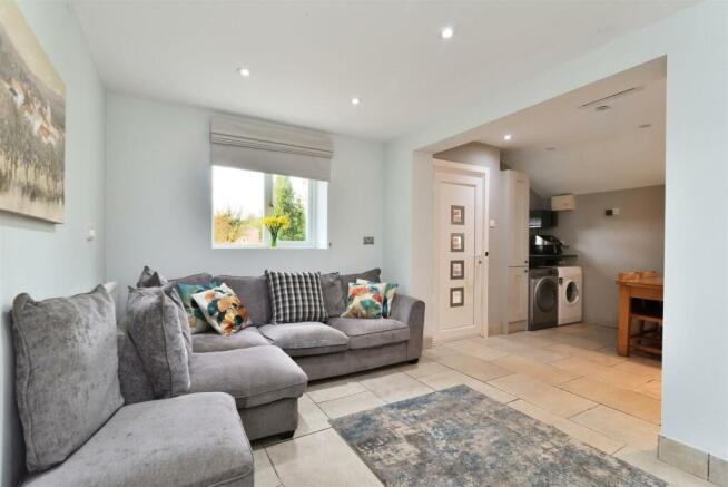 3 Bull Farm Cottages Letton - (10).jpg