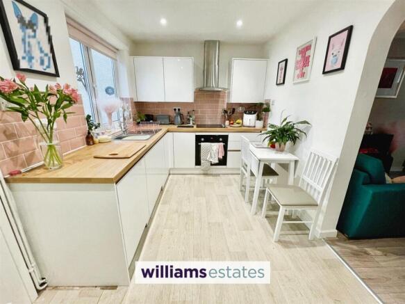 Lower Street, St. Asaph, LL17 photo 2