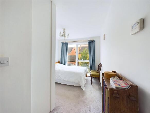 3 bed Semi-Detached for sale Image 12