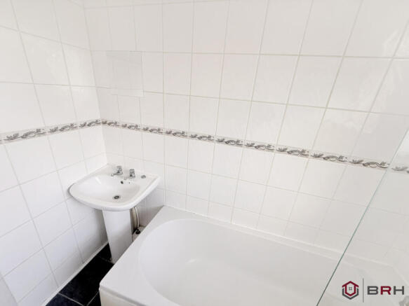 1 bed Flat to rent Image 5