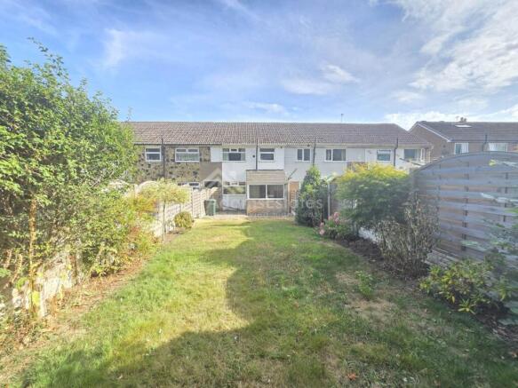 3 bed Town House for sale Image 10