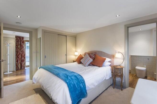 Rock House Lodge