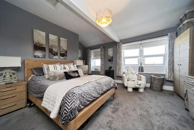 3 bed Terraced for sale Image 10
